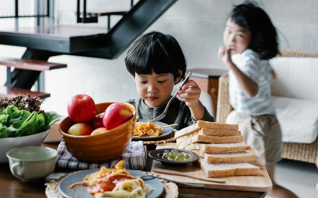Why is it important for humans to eat a healthy diet?